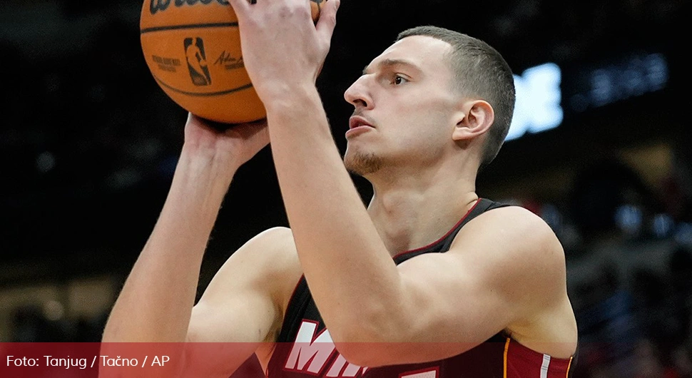 nikola jovic.webp